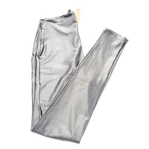 SKIMS Shine Jersey Legging - Grey Chalk - Size M - NWT